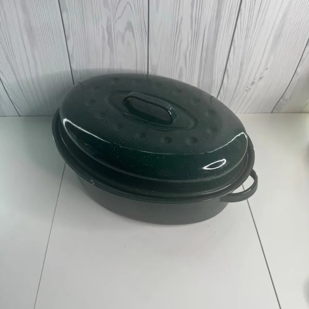 Vintage Enameled Dutch Oven/Roaster with Lid Speckled Green 16x13x9